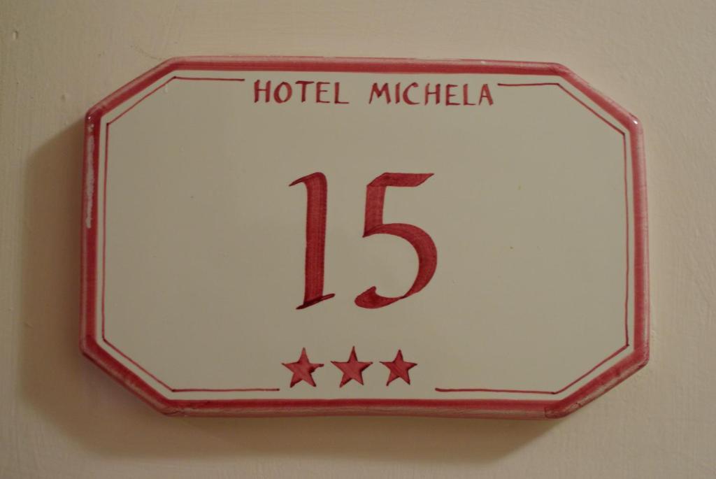 Hotel Michela マリーナ・ディ・マッサ エクステリア 写真